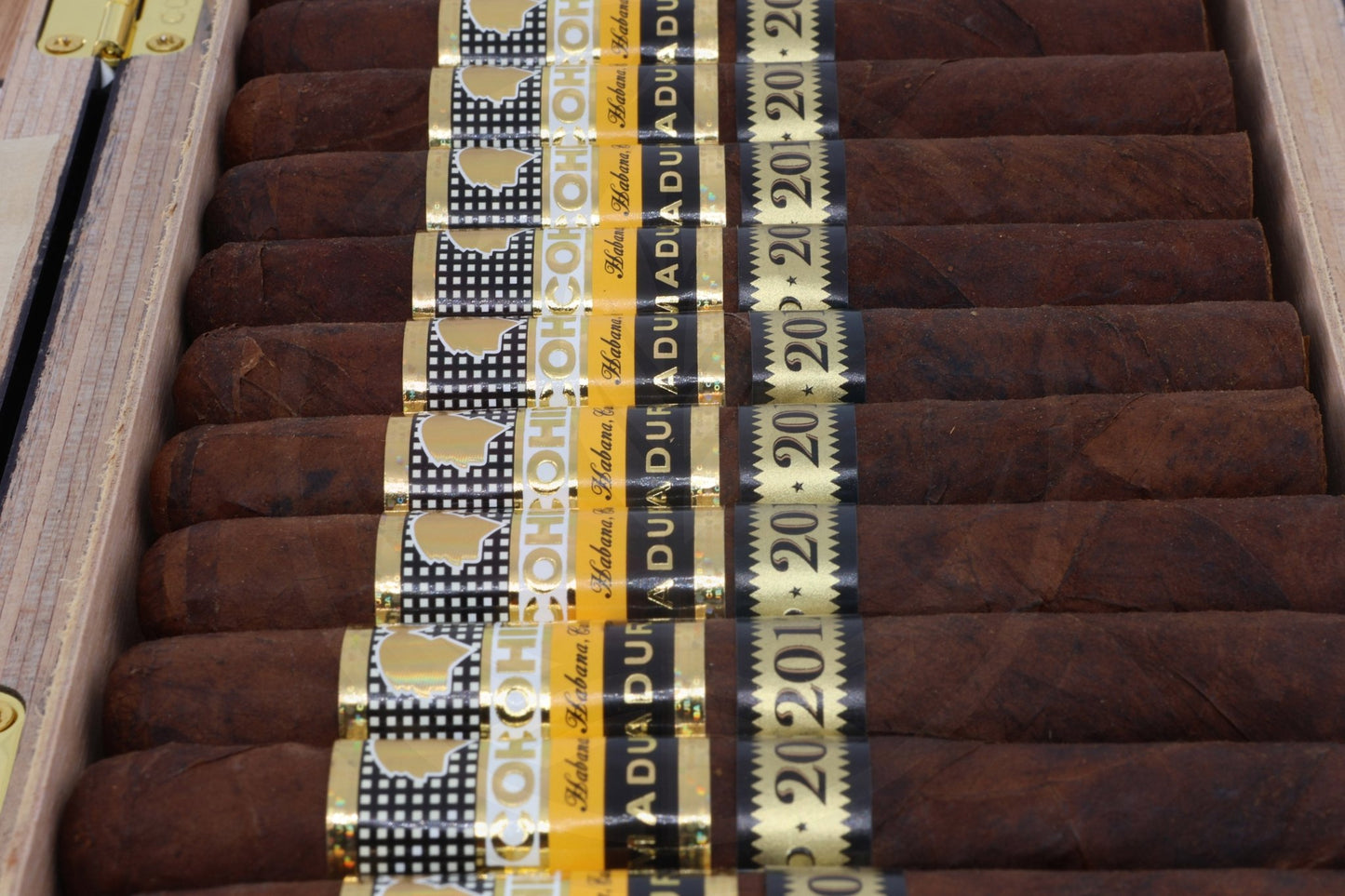 COHIBA SECRETOS AGED 2017
